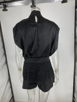 Load image into Gallery viewer, Black Stand Collar Sleeveless Fringe Shorts Set N6F257