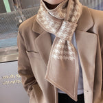 Load image into Gallery viewer, Houndstooth Knit Narrow Scarf with Small Ears N6H307