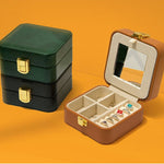 Load image into Gallery viewer, Portable Anti-tarnish Jewelry Box with Mirror S5P866