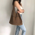 Load image into Gallery viewer, Women's Woven Cutout Knit Bucket Tote Bag N6J171