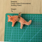 Load image into Gallery viewer, Embroidered Hanging Kitten Brooch Stuffed Plush Pin N6G023