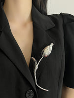 Load image into Gallery viewer, Tulip Bud Brooch Women Luxury Metal Pin N6A209