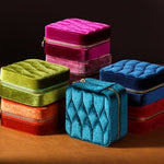 Load image into Gallery viewer, Velvet Travel Jewelry Case with Zipper N6E073
