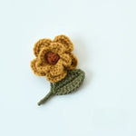 Load image into Gallery viewer, Handmade Crochet Brooch 3D Wool Flower Leaf Pin N6G014
