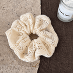Load image into Gallery viewer, Womens Openwork Leaf Knit Scrunchie N6K025