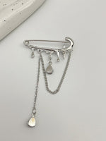 Load image into Gallery viewer, Liquid Fringe Brooch Women Office Chain Pin N6B019