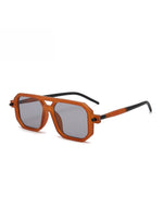 Load image into Gallery viewer, Retro Square Flat Sunglasses Fashion Women N6B155