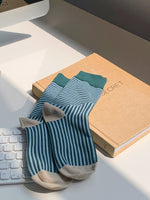 Load image into Gallery viewer, Color Block Stripe Mid Calf Socks Women N6C170