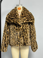 Load image into Gallery viewer, Faux Leopard Print Fur effect Jacket Short Plush Coat N5A723