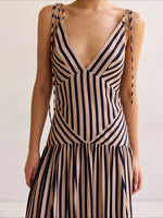 Load image into Gallery viewer, Summer Striped Tie-Waist V-Neck Maxi Dress N6F027