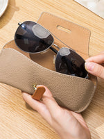 Load image into Gallery viewer, Genuine Leather Portable Sunglasses Case Men Women N6B190