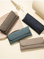 Load image into Gallery viewer, Genuine Leather Portable Sunglasses Case Women N6B204