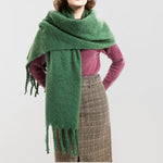 Load image into Gallery viewer, Womens Solid Color Boucle Chunky Fringe Scarf N6K251