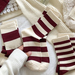 Load image into Gallery viewer, Red Stripe Sport Socks Women Cotton Mid Calf Athletic M5A292