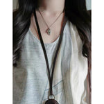 Load image into Gallery viewer, Vintage Cat Eye Necklace Vertical Pupil Pendant Chain S5P893