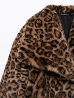 Load image into Gallery viewer, Faux Leopard Print Fur effect Jacket Short Plush Coat N5A723