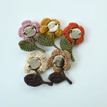 Load image into Gallery viewer, Handmade Crochet Brooch 3D Wool Flower Leaf Pin N6G014