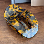 Load image into Gallery viewer, Retro Flat Acetate Hair Claw Clip Women N6C347