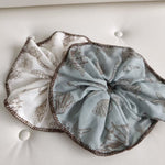 Load image into Gallery viewer, Starfish Shell Edge Scrunchie Beach Vacation Linen N6F137