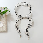 Load image into Gallery viewer, Women's Polyester Pearl Charm Neck Scarf N6J146