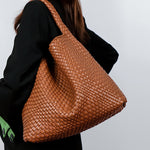 Load image into Gallery viewer, Women's PU Woven Bucket Tote Bag N6J156