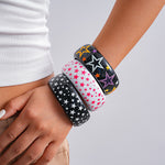 Load image into Gallery viewer, Womens Marbled Star Print Resin Bracelet N6K142