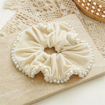 Load image into Gallery viewer, Womens Pearl Velvet Scrunchie N6K009