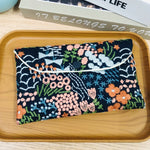 Load image into Gallery viewer, Embroidered Long Wallet Heavy Craft Phone Pouch Women N6B112