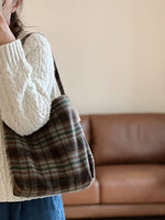 Load image into Gallery viewer, Plaid Tweed Shoulder Bag Women Vintage Large S5P646