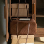 Load image into Gallery viewer, Matte Pebbled Grain Bowling Bag PU Mocha Brown S5P277