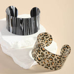 Load image into Gallery viewer, Acrylic Glitter Leopard Zebra Open Cuff Bangle 41mm N6F270