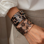 Load image into Gallery viewer, Acrylic Leopard Print Geometric Open Cuff Bangle N6F284