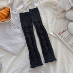 Load image into Gallery viewer, Metallic Vertical Stripe Knit Leg Warmers M5A059