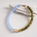 Load image into Gallery viewer, Dopamine Pearl Acrylic Asymmetric Choker Necklace N6H069