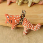 Load image into Gallery viewer, Embroidered Hanging Kitten Brooch Stuffed Plush Pin N6G023