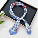 Load image into Gallery viewer, Women's Faux Silk Pearl Magnetic Neck Scarf N6J151