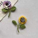 Load image into Gallery viewer, Womens Hand Crocheted Sunflower Brooch N6K309