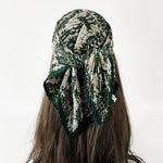 Load image into Gallery viewer, Crinkled Herringbone Scarf 70cm Square Women N6G221