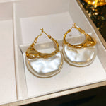 Load image into Gallery viewer, Faux Pearl Bag Shape Silver Stud Earrings Geometric N6H153