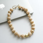 Load image into Gallery viewer, Vintage Acrylic Ombré Beaded Geometric Necklace N6H068