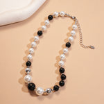 Load image into Gallery viewer, Vintage Irregular Faux Pearl Glass Bead Choker Women N6H150