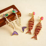 Load image into Gallery viewer, Womens Rhinestone Fish Tassel Alloy Stud Earrings N6K175