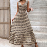Load image into Gallery viewer, Elegant Waist-Defining Geometric Print Shift Dress N6B065