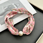 Load image into Gallery viewer, Magnetic Clasp Pearl Scarf Neck Warmer Women N6H111