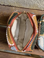 Load image into Gallery viewer, Embroidered Coin Purse Lipstick Organizer Pouch Women N6B120