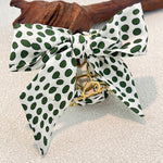 Load image into Gallery viewer, Titanium Steel Scarf Bangle Green Polka Dot Designer N6F277