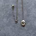 Load image into Gallery viewer, Vintage Cat Eye Necklace Vertical Pupil Pendant Chain S5P893