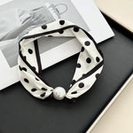 Load image into Gallery viewer, Magnetic Clasp Pearl Scarf Neck Warmer Women N6H111