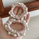 Load image into Gallery viewer, Polka Dot Pearl Mini Scrunchie High Elasticity Women N6H187