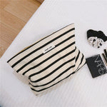 Load image into Gallery viewer, Contrast Stripe Canvas Zipper Organizer Horizontal S5P362